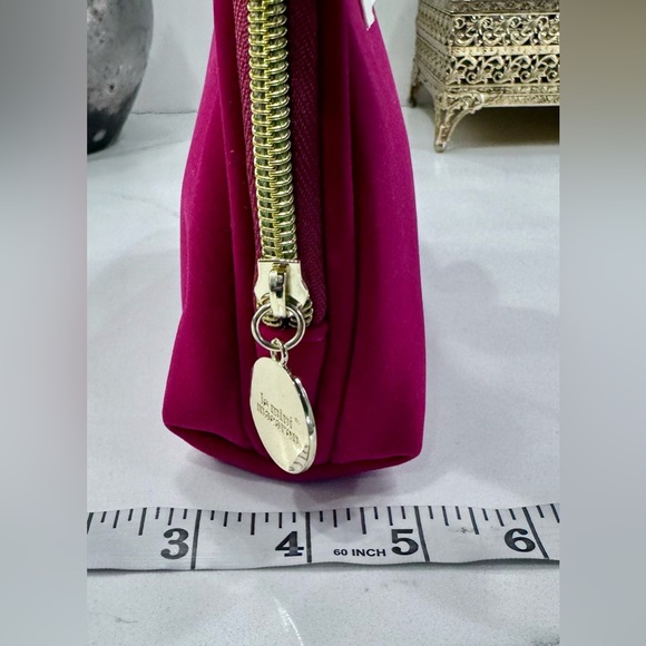 Le Mini Macaron Magenta Velour Makeup/Cosmetics Bag - EUC - Picture 13 of 13